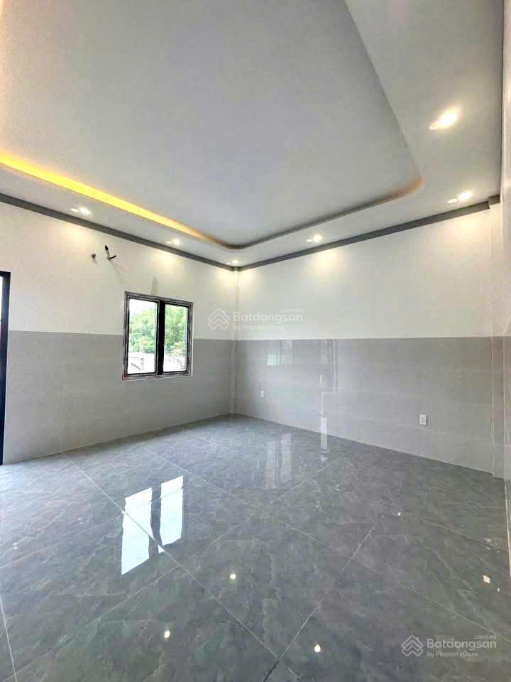 Nhà tân an, thủ dầu một thông ra 3 trục đường chình, 1 trệt 3 phòng ngủ sân trước sau