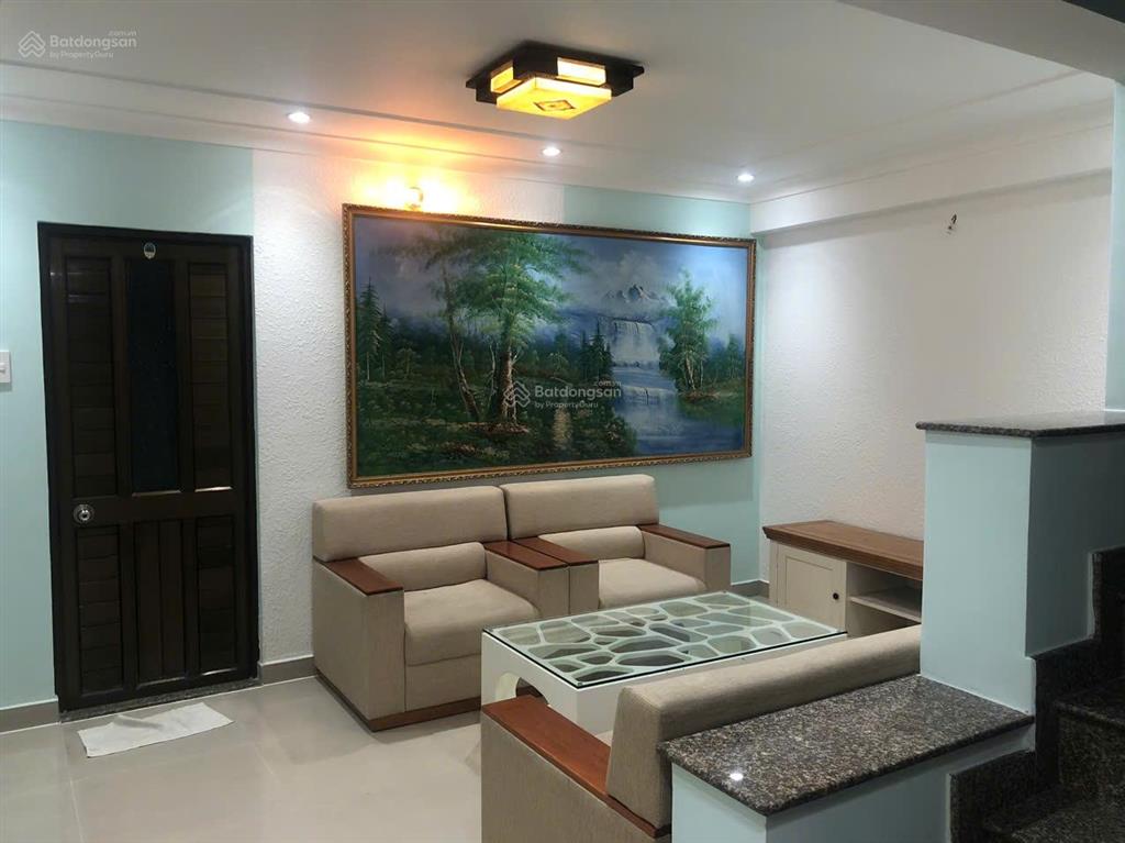 Bán gấp đi nước ngoài giảm sâu 400tr. chỉ còn 9 tỷ 500tr. nhà sát bên chợ cây quéo. hỗ trợ vay đủ