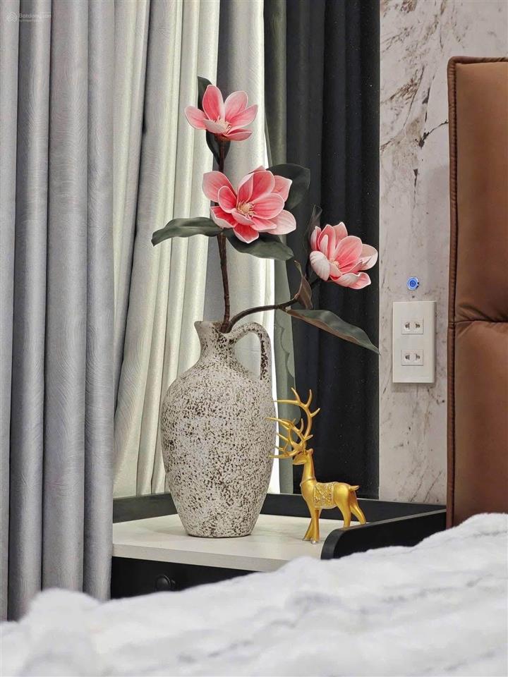 Bán lô đất kim cương dt 2028m2 đẹp nhất biển bình dương .