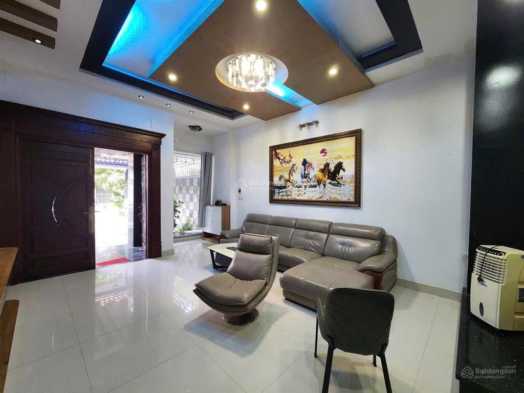 Cho thuê nhà 3pn đường nghiêm xuân yêm  khu nam việt á