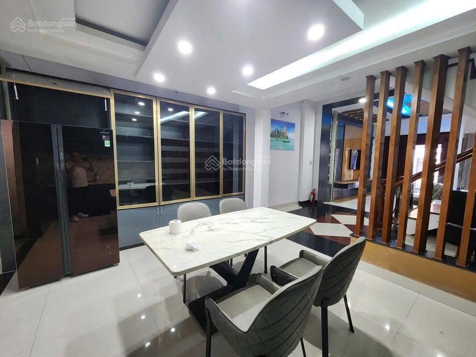 Cho thuê nhà 3pn đường nghiêm xuân yêm  khu nam việt á