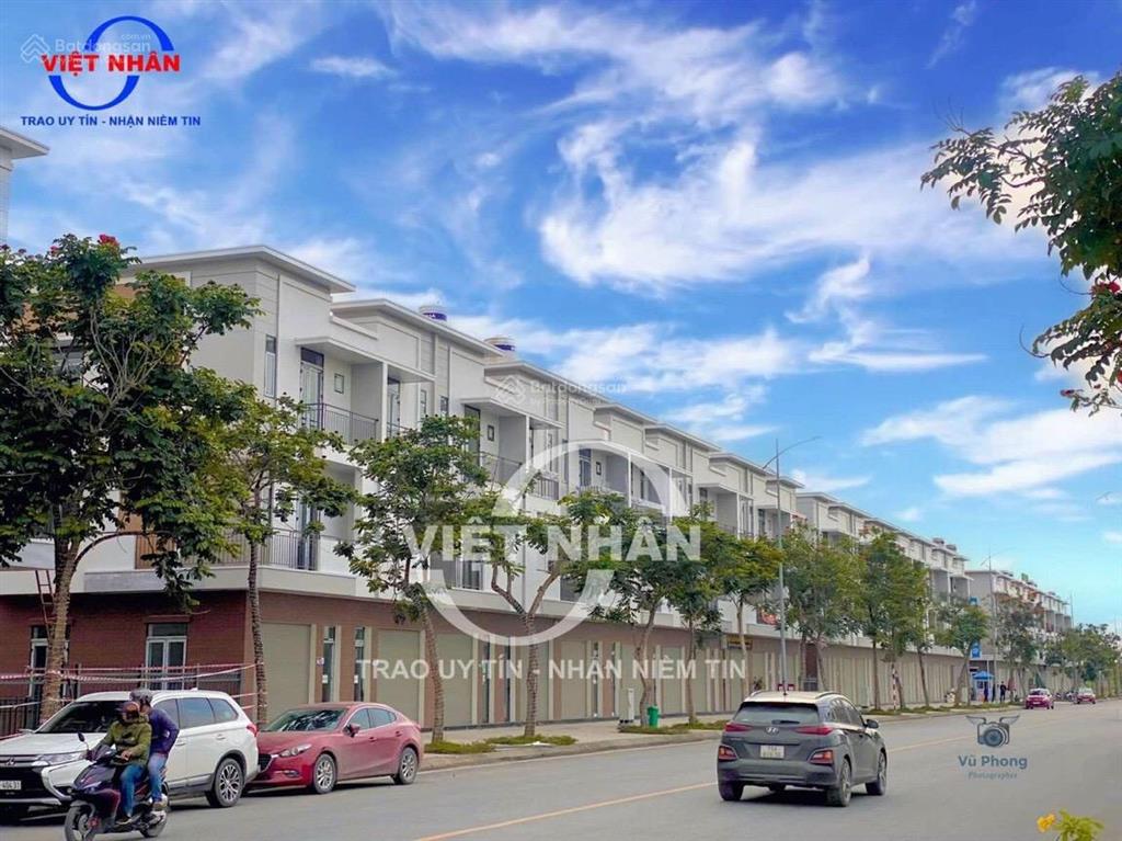 Shop sh2xx đường 56m đi vinhomes vũ yên  đang có dòng tiền cho thuê