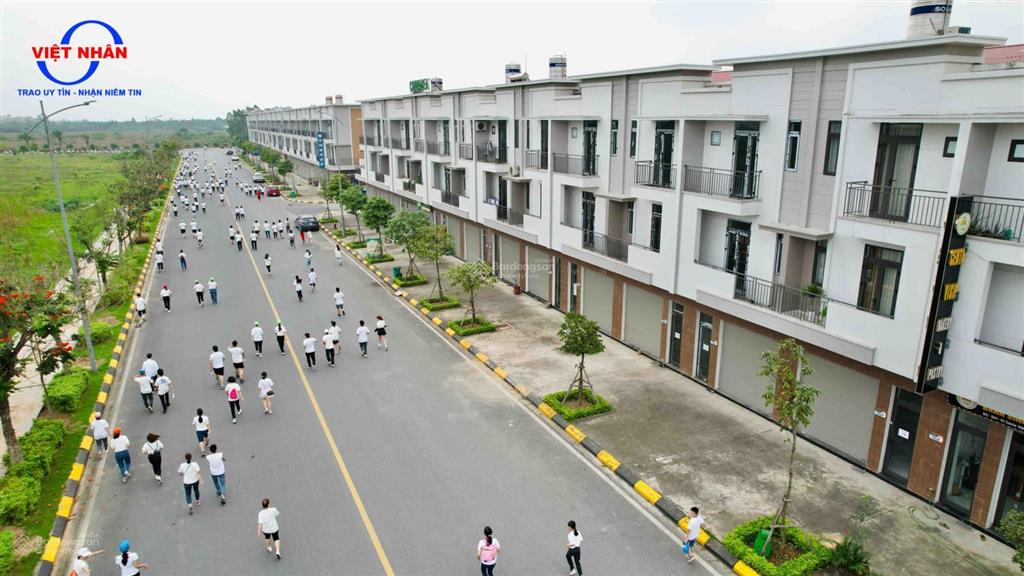 Bán nhanh shop 2 mặt tiền 92m2 centa city hải phòng