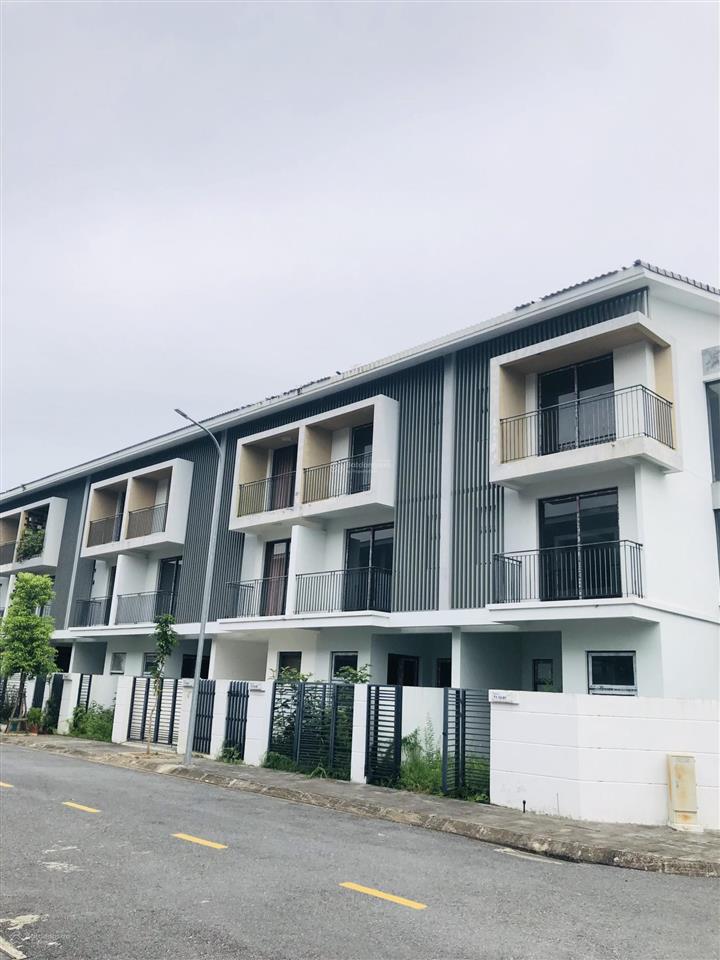 5.3 tỷ | căn góc 114m2 mặt tiền 7.5m | 3 mặt thoáng sân vườn