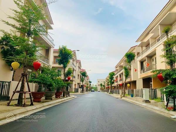 Liền kề trục công viên centa | 3.5tỷ cam kết ko lỗi dù là nhỏ