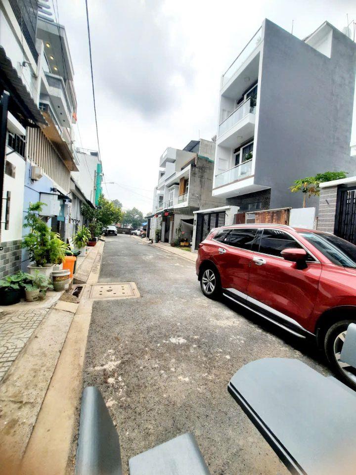 Bán nhà khu dân trí cao an ninh tốt đường số 6 linh xuân thủ đức tphcm LH0909428959.