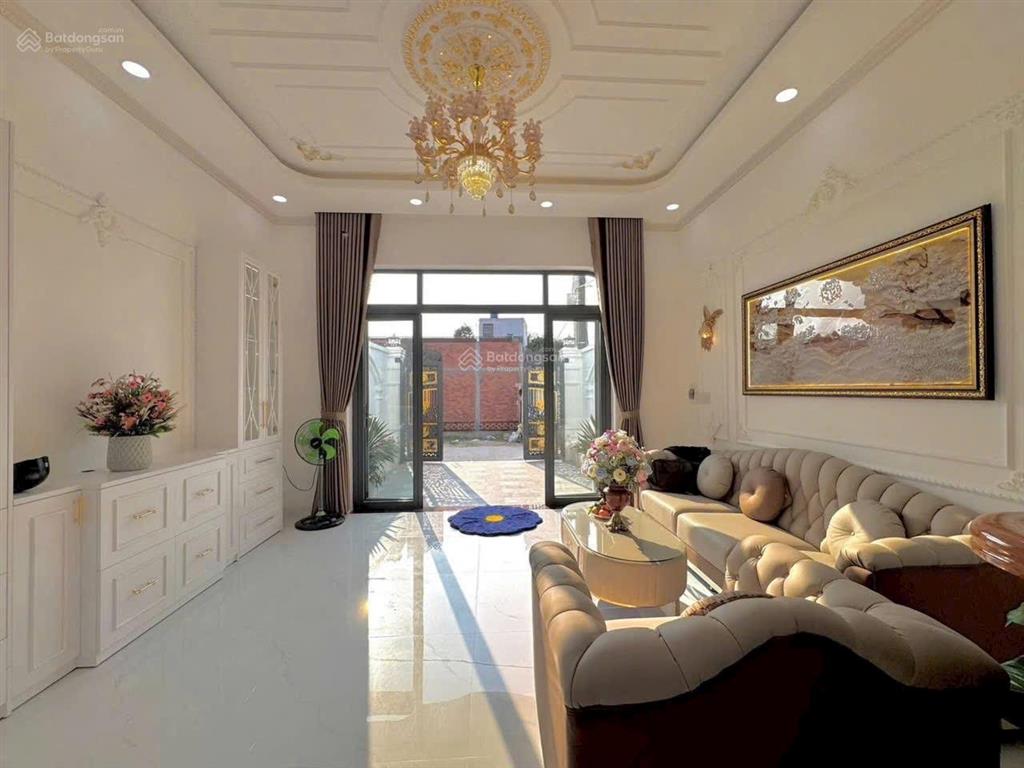 Bán nhà 1 trệt 1 lầu tân cổ điển 3pn,3wc. dt 100m2 tại mỹ phong, tp mỹ tho. giá 2,760 triệu