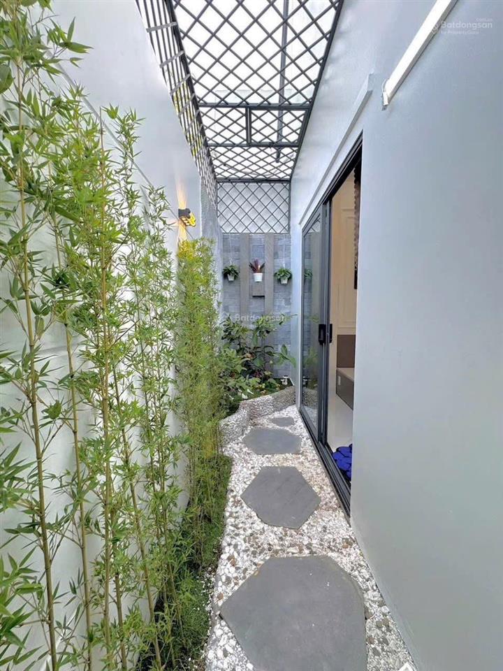 Bán nhà 1 trệt 1 lầu tân cổ điển 3pn,3wc. dt 100m2 tại mỹ phong, tp mỹ tho. giá 2,760 triệu