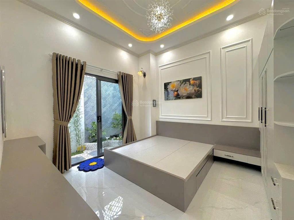 Bán nhà 1 trệt 1 lầu tân cổ điển 3pn,3wc. dt 100m2 tại mỹ phong, tp mỹ tho. giá 2,760 triệu