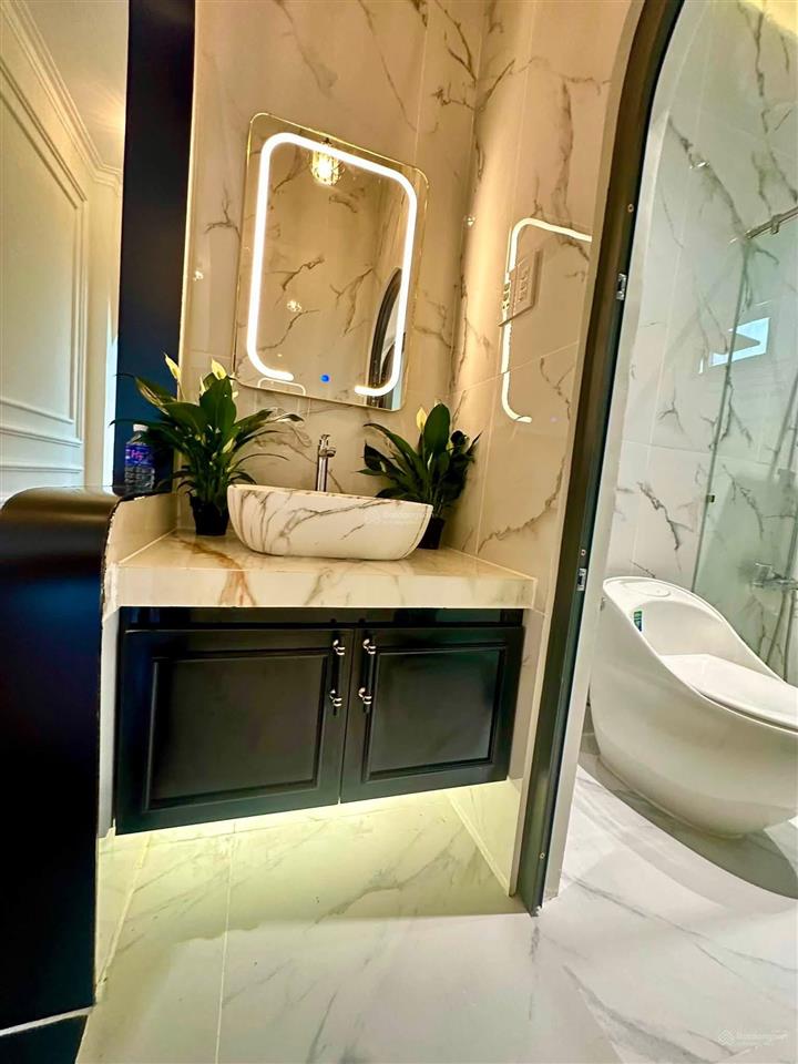 Bán nhà mới xây tân cổ điển đẹp ko tỳ vết thuộc mỹ phong, tp mỹ tho. gần 200m2. giá chỉ 3 tỷ 190 tr