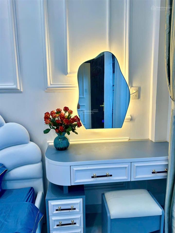 Bán nhà mới xây tân cổ điển đẹp ko tỳ vết thuộc mỹ phong, tp mỹ tho. gần 200m2. giá chỉ 3 tỷ 190 tr