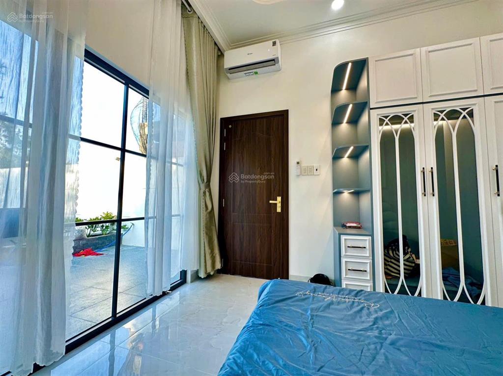 Bán nhà mới xây tân cổ điển đẹp ko tỳ vết thuộc mỹ phong, tp mỹ tho. gần 200m2. giá chỉ 3 tỷ 190 tr