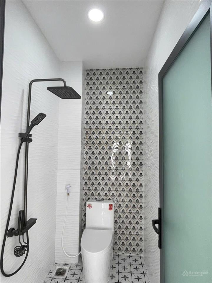 Bán nhà sân vườn rộng 326m2 thuộc mỹ phong, tp mỹ tho. nghĩ dưỡng