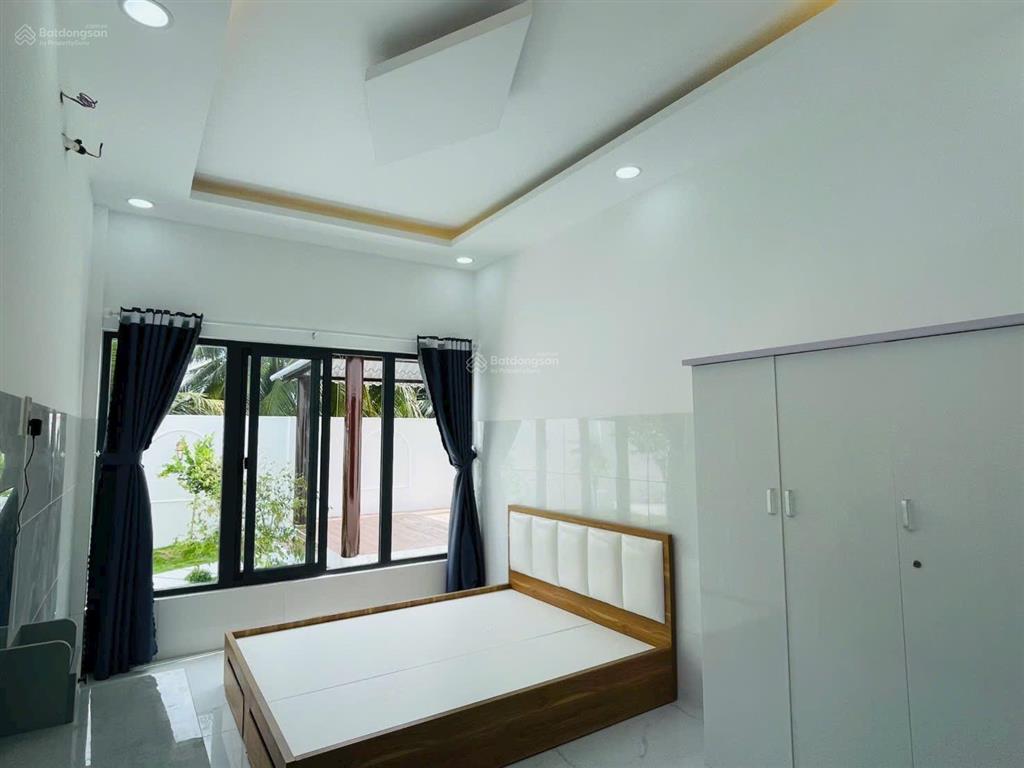 Bán nhà sân vườn rộng 326m2 thuộc mỹ phong, tp mỹ tho. nghĩ dưỡng