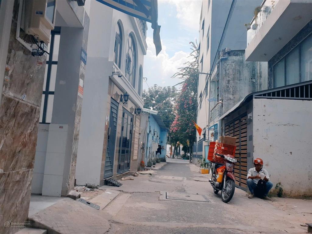 Bán chdv 5 tầng, 4.6x30m, 16p tn 70 triệu/tháng, 16.2 tỷ, dương quảng hàm, p6, gò vấp