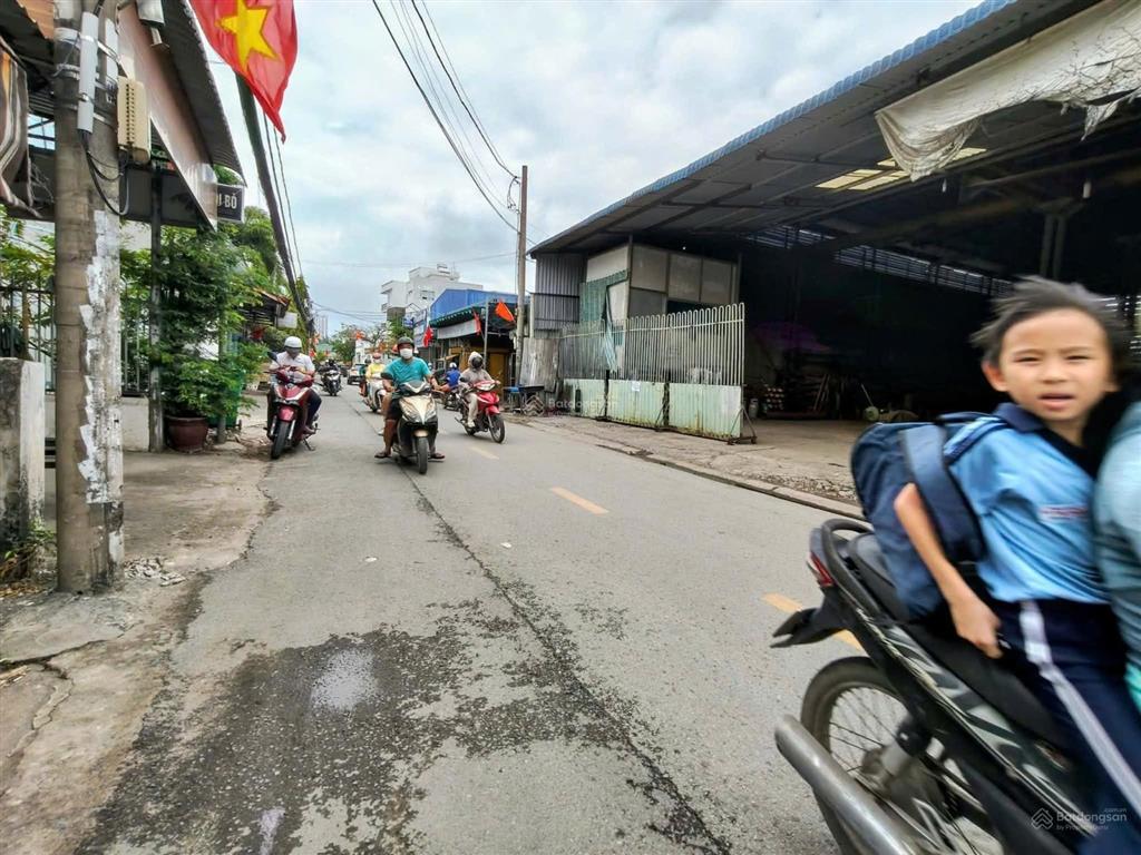 Bán nhà 2 tầng, mặt tiền đường an phú đông 12, kế trường võ thị thừa, dt 8x42m, 331m2, chỉ 13.9 tỷ