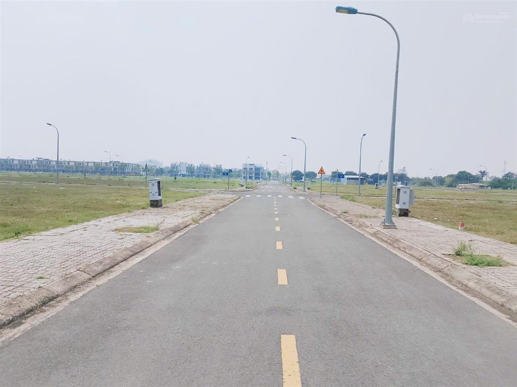 Bán đất nền dự án 100m2, 5,7 tỷ ở đông tăng long, quận 9, tp.hcm