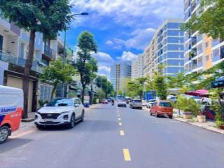 Nóng! giảm 2,5tỷ bán nhanh khách sạn mặt tiền d2 song song man thiện quận 9 cũ