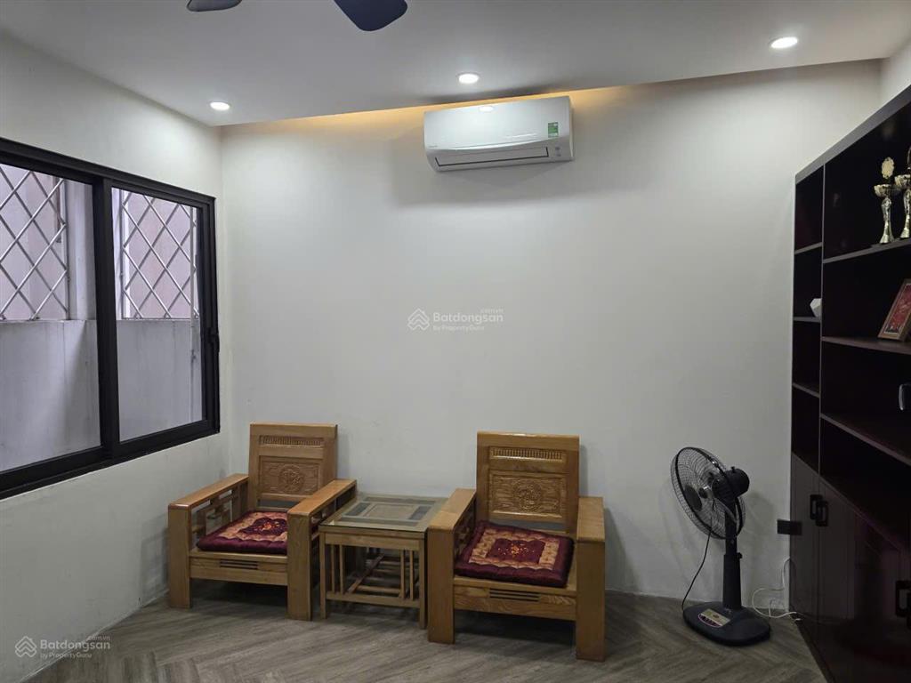 Hạ 9 tỷ bán gấp tòa văn phòng mặt phố quan nhân 84m2 5 tầng thang máy, mt 5m 18.5 tỷ thanh xuân