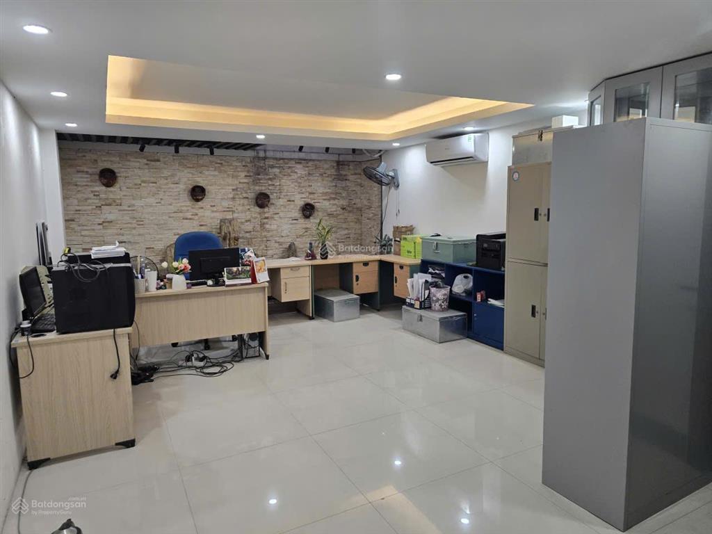 Hạ 9 tỷ bán gấp tòa văn phòng mặt phố quan nhân 84m2 5 tầng thang máy, mt 5m 18.5 tỷ thanh xuân