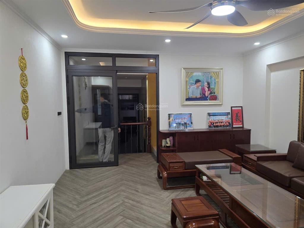 Hạ 9 tỷ bán gấp tòa văn phòng mặt phố quan nhân 84m2 5 tầng thang máy, mt 5m 18.5 tỷ thanh xuân