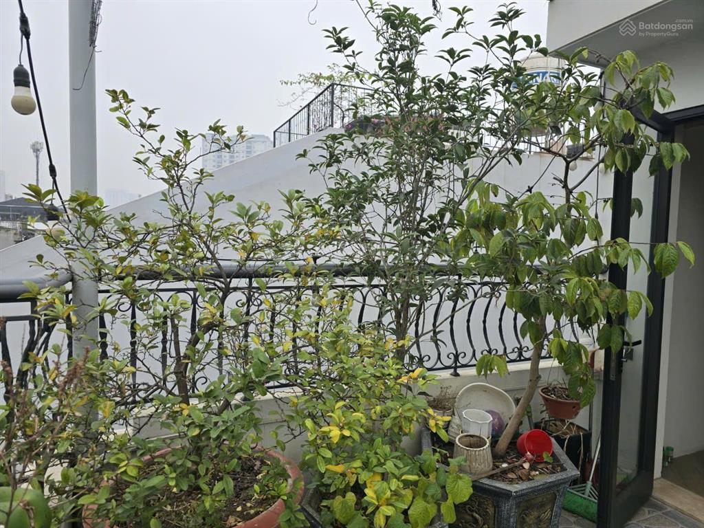 Hạ 9 tỷ bán gấp tòa văn phòng mặt phố quan nhân 84m2 5 tầng thang máy, mt 5m 18.5 tỷ thanh xuân