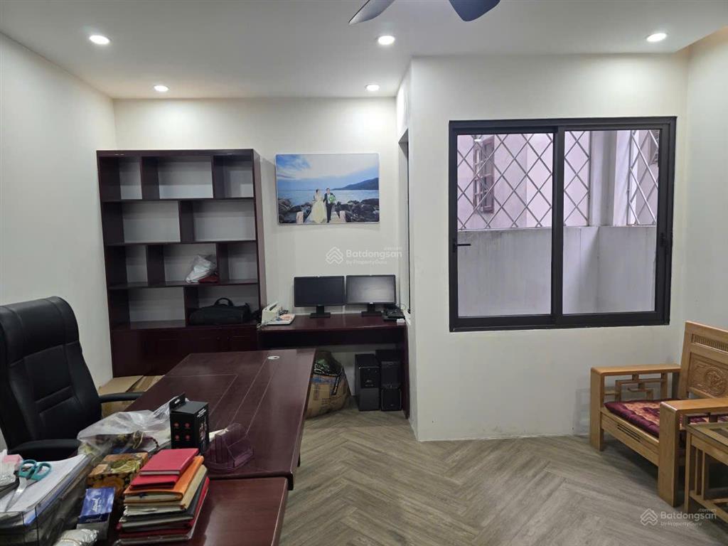 Hạ 9 tỷ bán gấp tòa văn phòng mặt phố quan nhân 84m2 5 tầng thang máy, mt 5m 18.5 tỷ thanh xuân