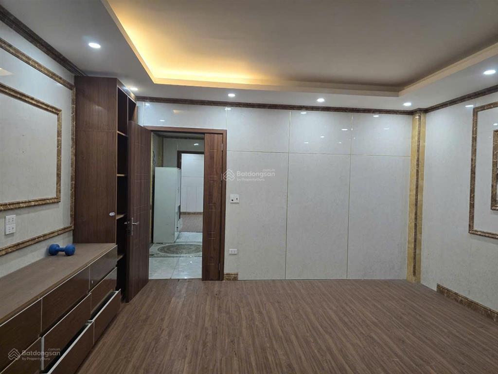 Vị trí vàng đối diện ks 5sao jw mariott mặtphố miếu đầm đỗ đức dục 155m2 6tầng mt10.8m 65tỷ từ liêm