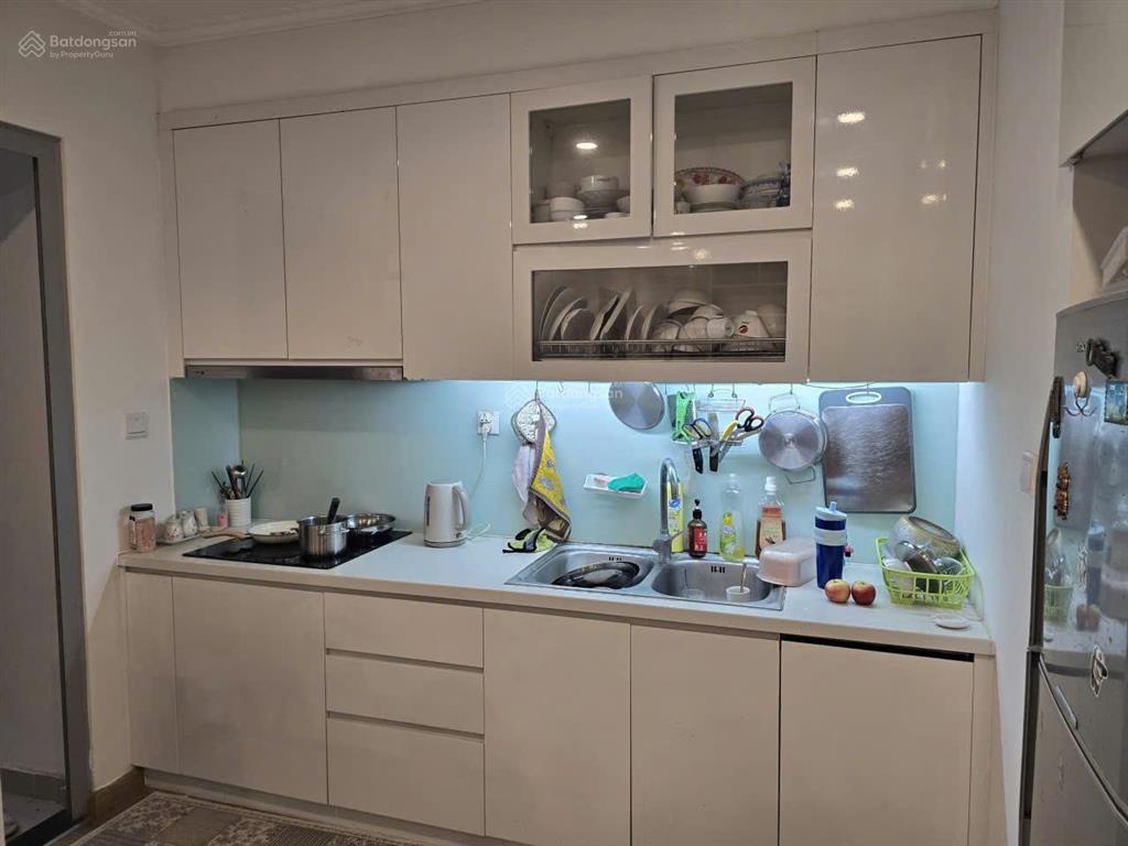 Cho thuê căn hộ vinhomes gardenia hàm nghi 2pn + khách+bếp +2 wc full nội thất 78.8 m2 có slot ôtô