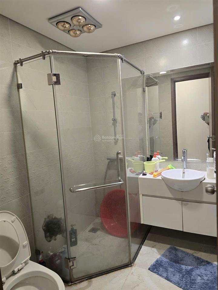 Cho thuê căn hộ vinhomes gardenia hàm nghi 2pn + khách+bếp +2 wc full nội thất 78.8 m2 có slot ôtô