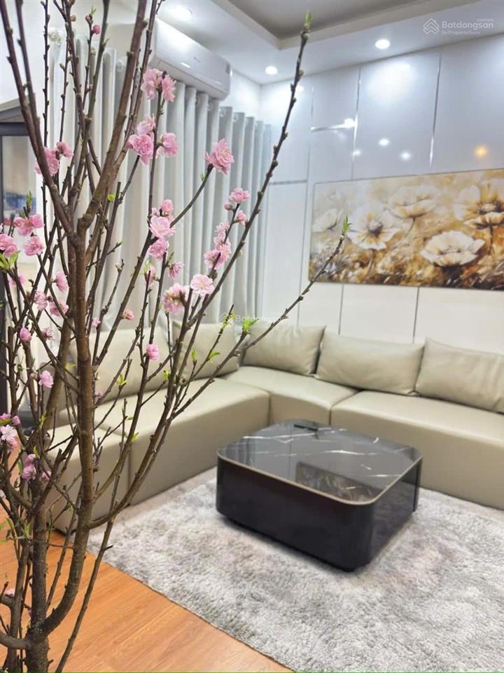 Gấp! giảm sốc 800 triệu chỉ còn 3,8 tỷ, căn góc ct12a kim văn kim lũ 56,2m2 2pn 2vs 0983 713 ***