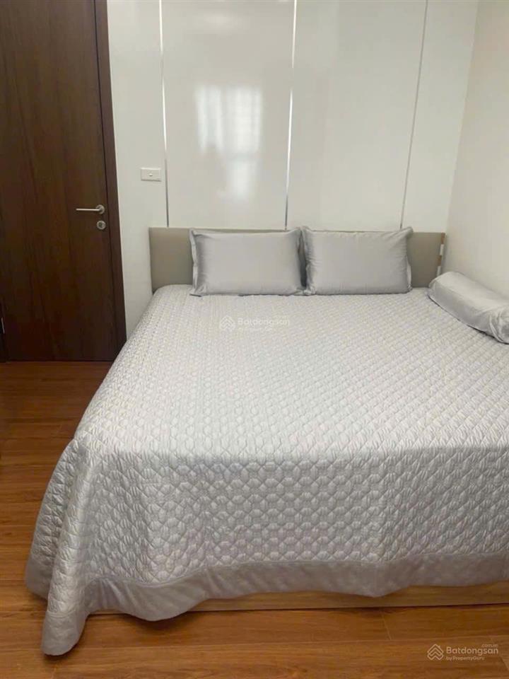 Gấp! giảm sốc 800 triệu chỉ còn 3,8 tỷ, căn góc ct12a kim văn kim lũ 56,2m2 2pn 2vs 0983 713 ***