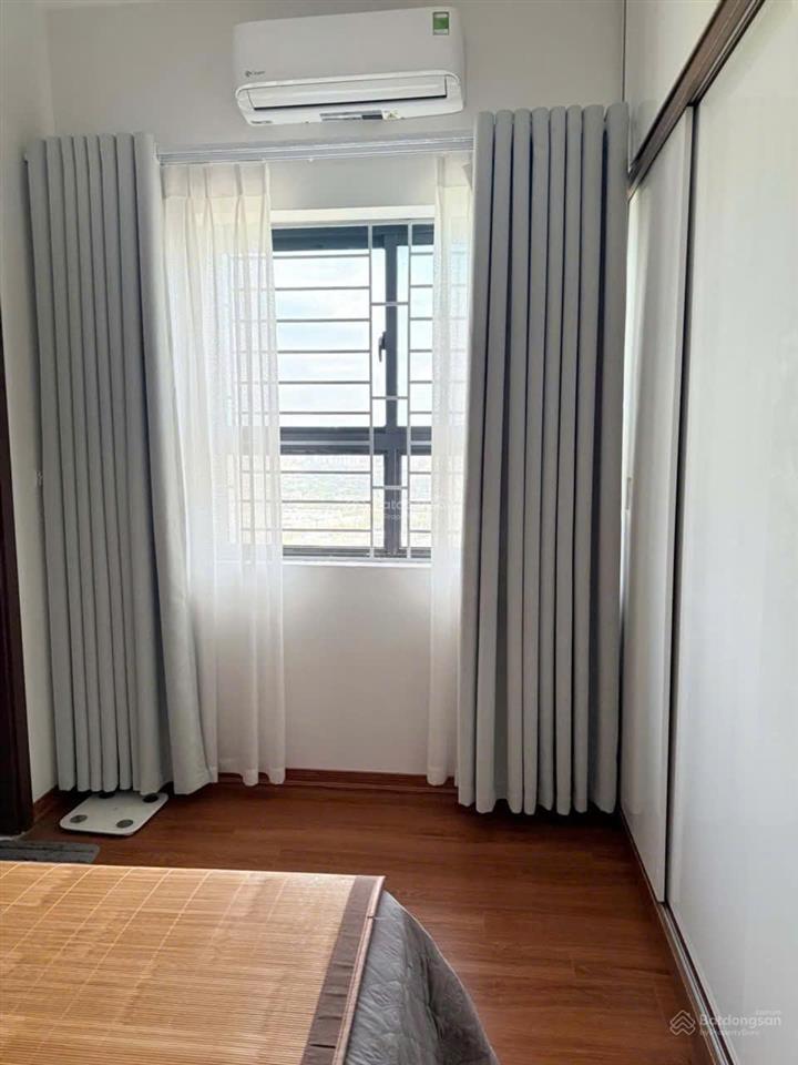 Gấp! giảm sốc 800 triệu chỉ còn 3,8 tỷ, căn góc ct12a kim văn kim lũ 56,2m2 2pn 2vs 0983 713 ***