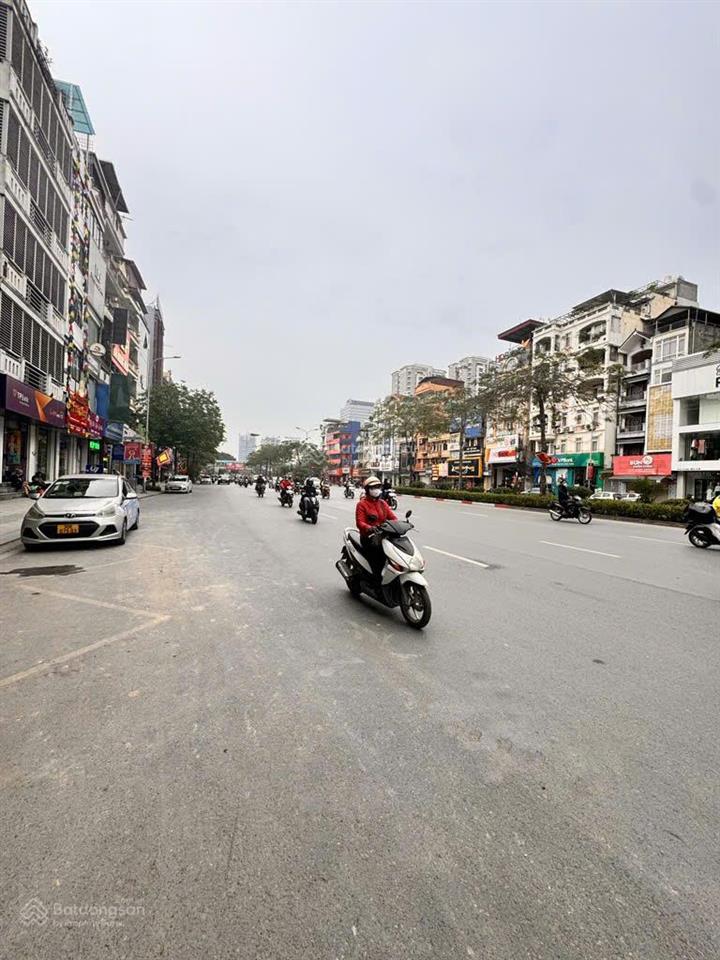 Siêu phẩm mặt phố xã đàn 1 mặt phố + 1 mặt ngõ vỉa hè rộng dòng tiền 300tr/tháng