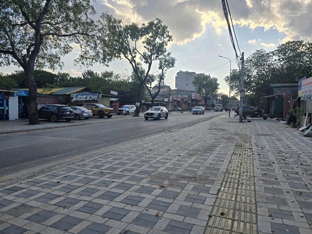 Cực hiếm mảnh đất mặt đường đ6 cổ điển đường 22m, vỉa hè 12m, 428,8m², mt 8.5m, 3,6 tỷ 0983 713 ***