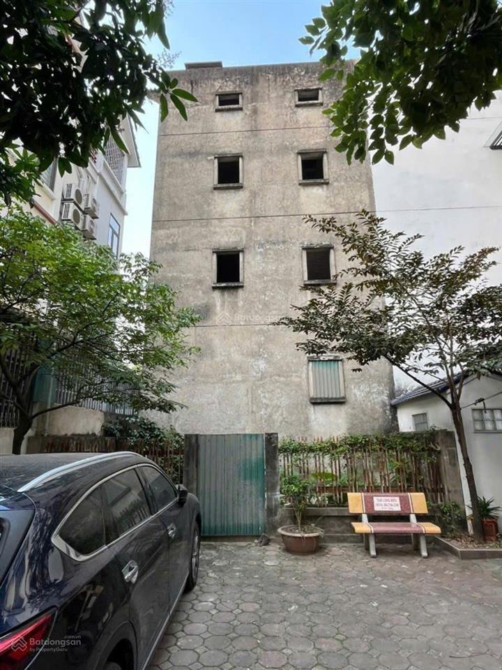 Cực hiếm biệt thự sân vườn thạch bàn 3 mặt thoáng ô chờ thang máy 129.9m2 33 tỷ