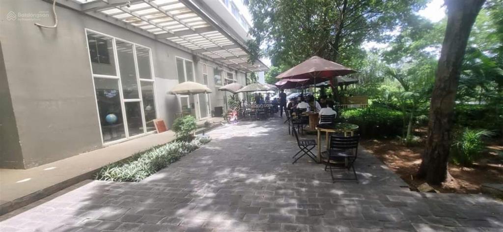 Chuyển đổi mô hình cần bán căn shophouse đang bán cafe và ăn sáng doanh thu 4tr/ ngày