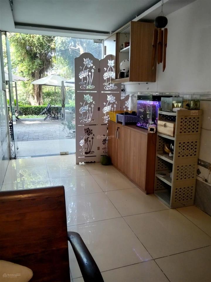 Chuyển đổi mô hình cần bán căn shophouse đang bán cafe và ăn sáng doanh thu 4tr/ ngày
