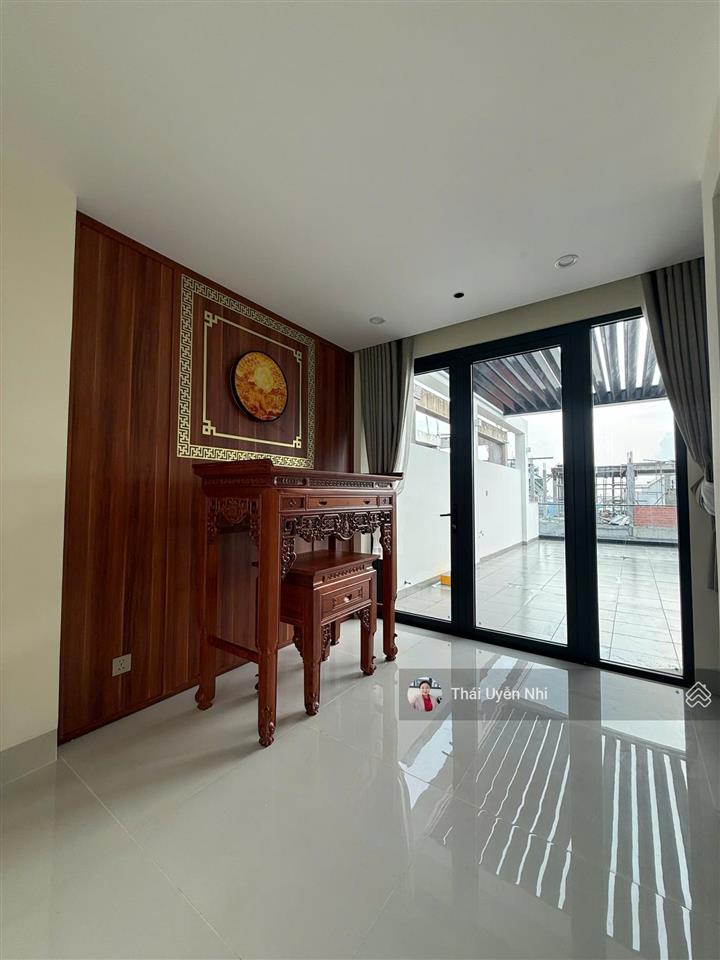 Nhà phố 6 lầu + thang máy, kinh doanh ngay, chỉ với 15% nhận nhà, góp 18 tháng 0 lãi suất cdt