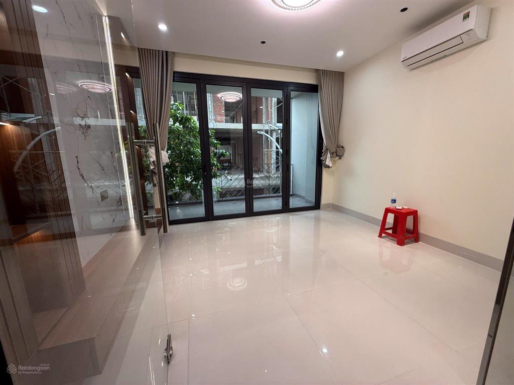 Bán nhà phố mt phan đình thông an dương vương 52,6m2  6 tầng ngay chợ kiến đức 2, cc khang điền