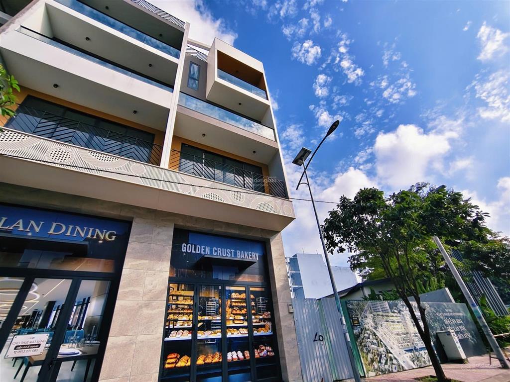 Giá suất ưu đãi nội bộ  đến hết 23/10/2026 nhà phố thương mại the sholi 6 tầng , giá 9,668 tỷ