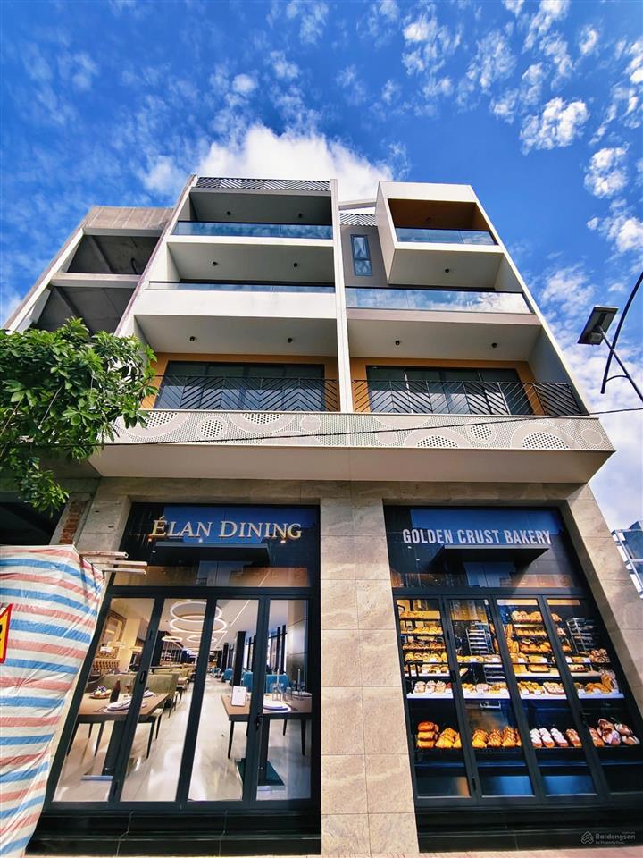 Dành cho khách hàng việt kiều. bán nhà phố the sholi tp.hcm 80m2, 6 tầng, dtsd 431m2, sổ sẵn.