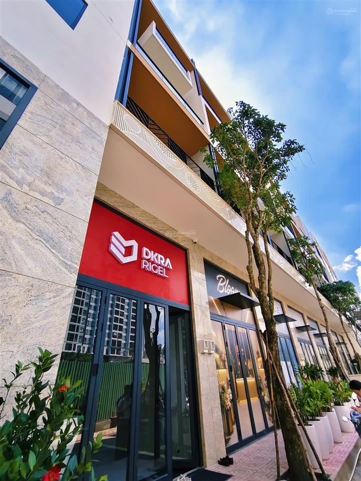 Dành cho khách hàng việt kiều bán nhà phố the sholi tp.hcm 64m2, 6 tầng, dtsd 356m2, sổ sẵn