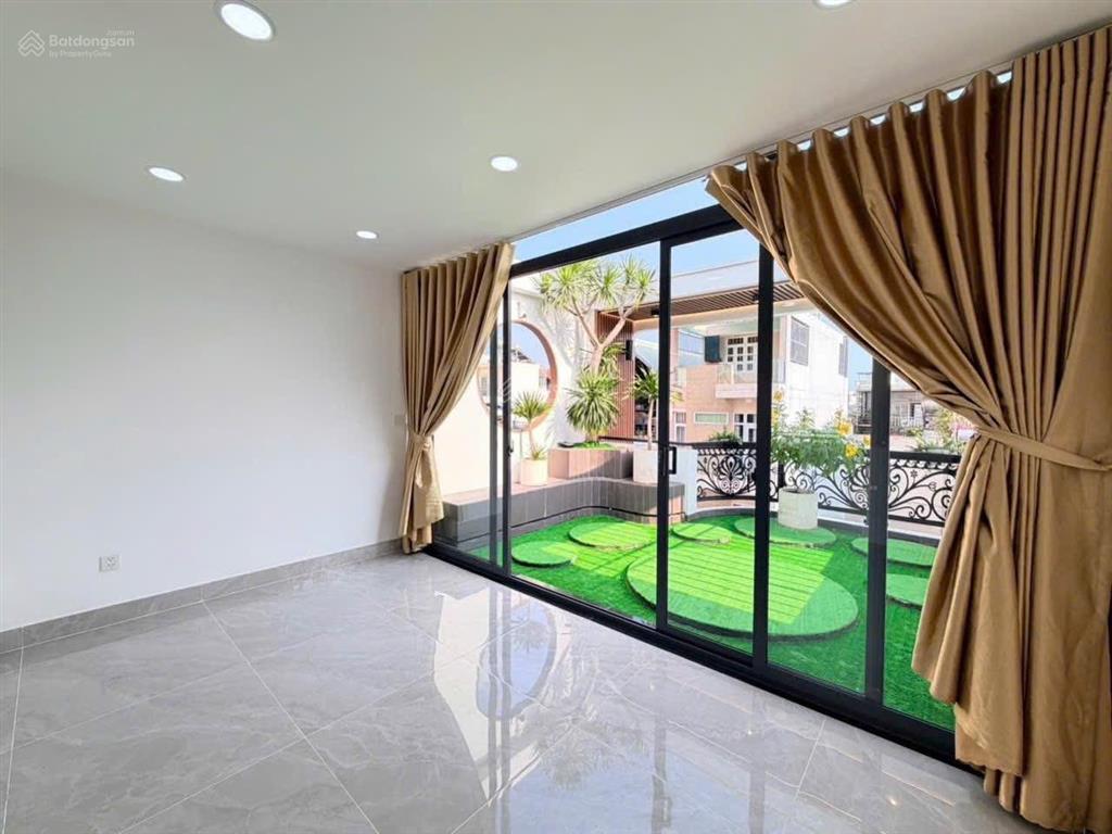 Nhà 3 lầu, 3pn, 4wc, 76m2 bán gấp tại phan huy ích, p 12, q.gò vấp. 10,6 tỷ