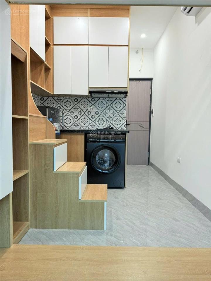 Tòa chdv ngay đh công nghiệp, 56mx7t, mt5.5m 13pkk, lô góc, dt 60tr