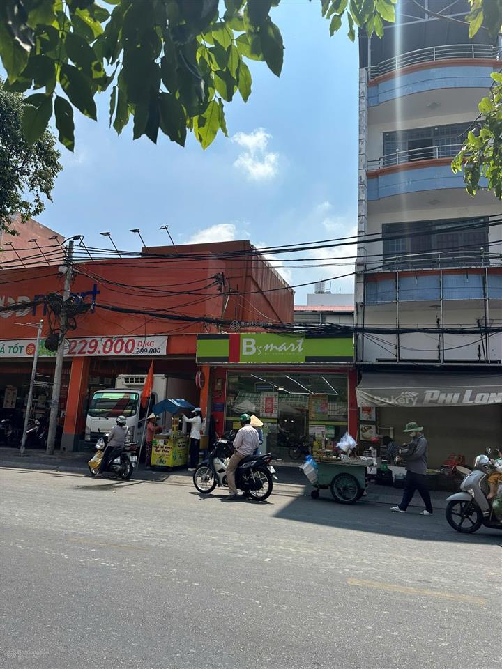 Nhà mặt tiền chợ tân mỹ dt 4,5x13m liền kề phú mỹ hưng, đoạn kinh doanh sầm uất nhất quận 7