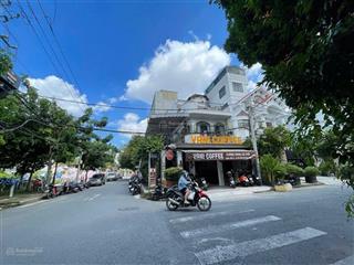 Nhà 2 mặt tiền đường số 39 và 14 phường tân hưng quận 7  dt 7,2x14m trệt 2 lầu  17 tỷ (tl)