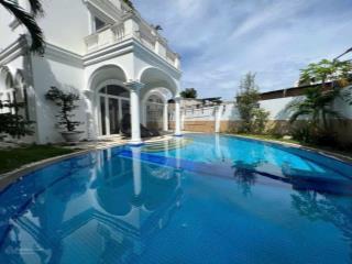 Biệt thự phong cách châu âu có hồ bơ hiếm nhất quận 7 liền kề phú mỹ hưng dt 600m2 đất 76 tỷ (tl)