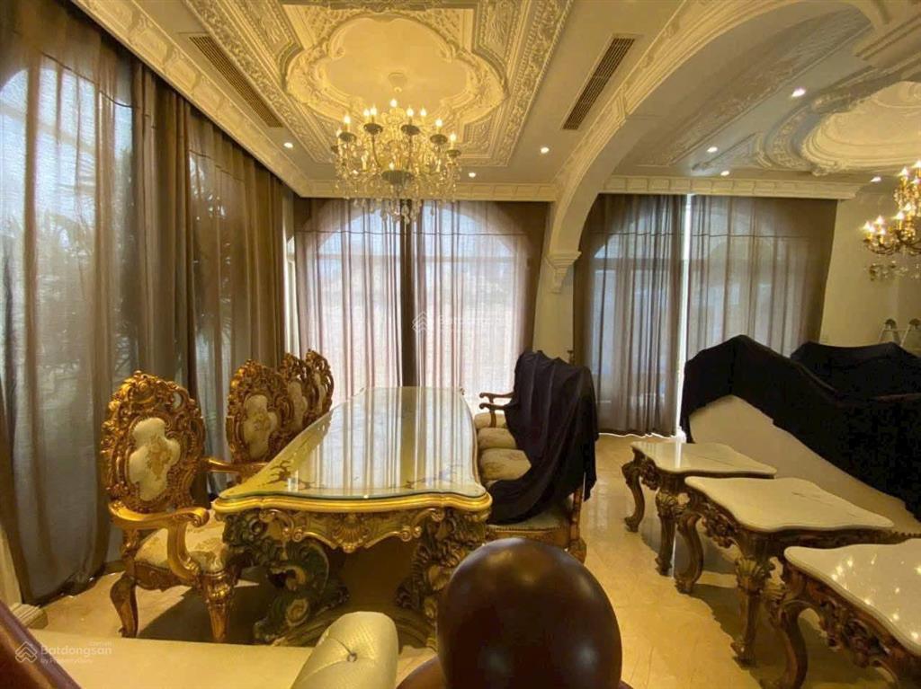 Biệt thự phong cách châu âu có hồ bơ hiếm nhất quận 7 liền kề phú mỹ hưng dt 600m2 đất 76 tỷ (tl)