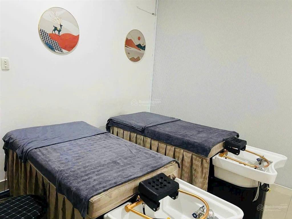 Cần bán gấp nhà mặt tiền đường số 4 chợ tân mỹ, liền kề phú mỹ hưngkinh doanh mua bán tốt11,9 tỷ